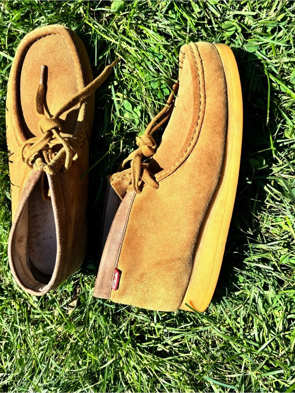 Clark’s Men's Suede Lace-Up Casual Shoes - Tan